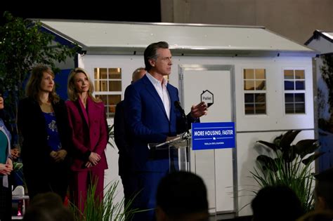 Governor Newsom announces $1 billion in homelessness funding, largest mobilization of small houses in state history